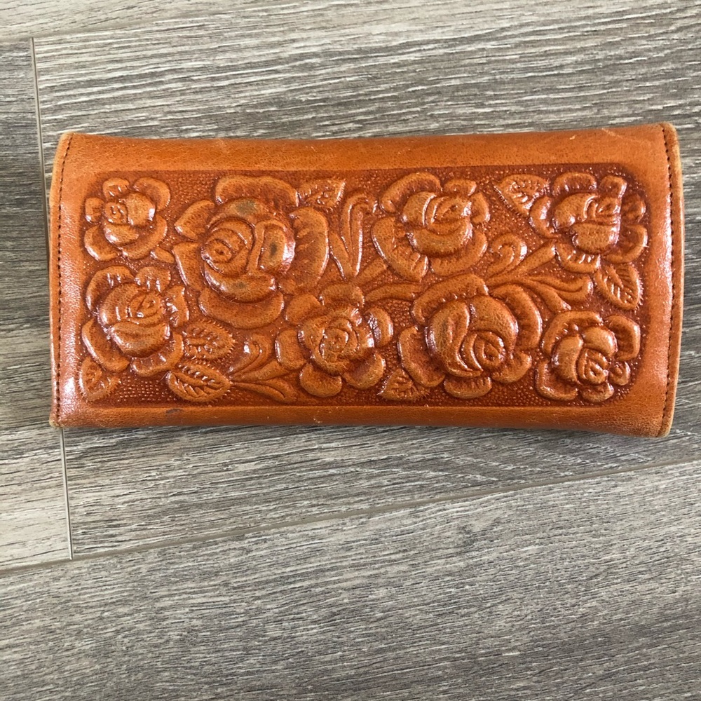 Leather Wallet - Picture 2 of 3